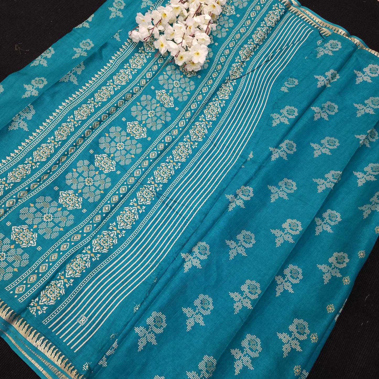 New Dola Silk Banaras Saree