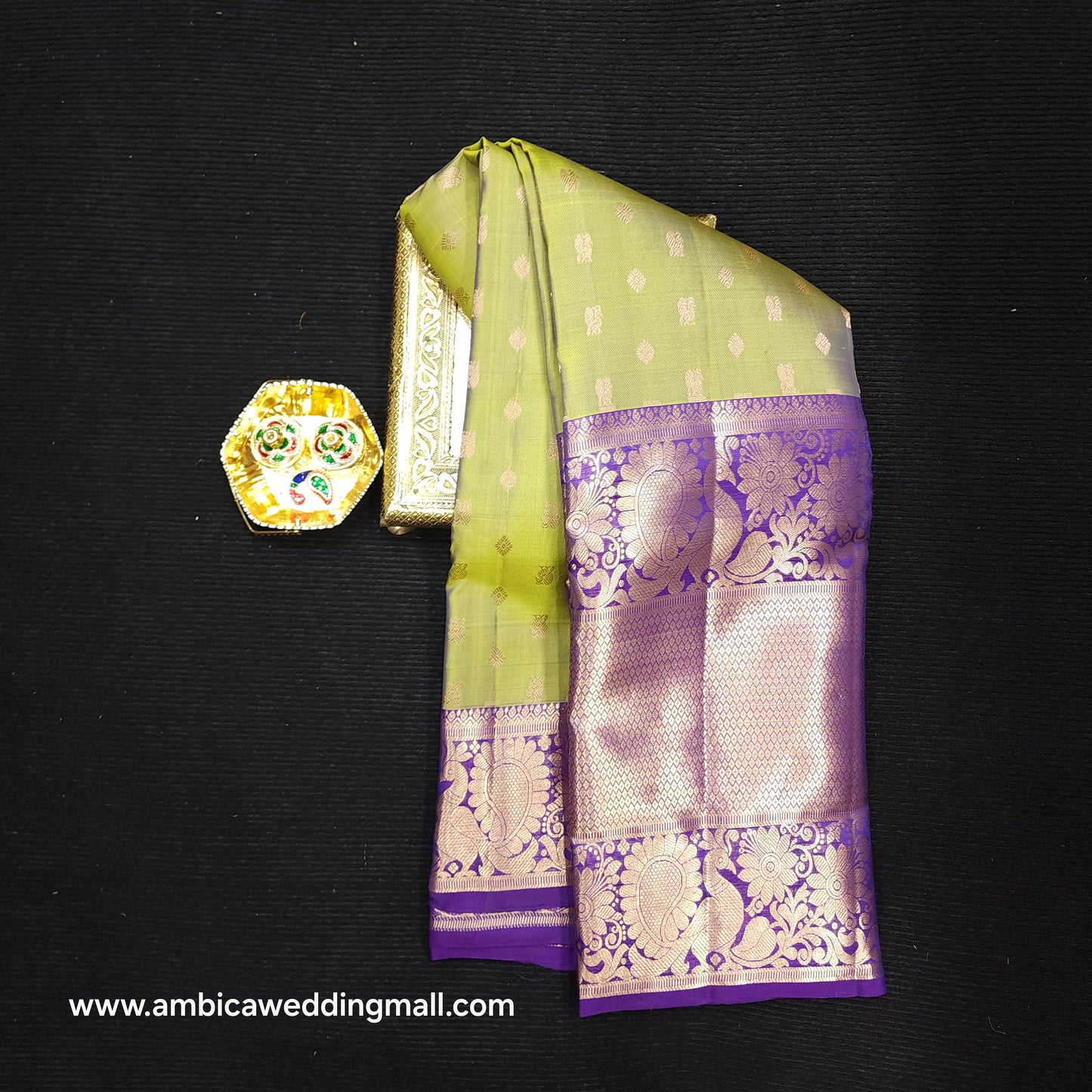Kanchi Pattu Handloom Butta Saree