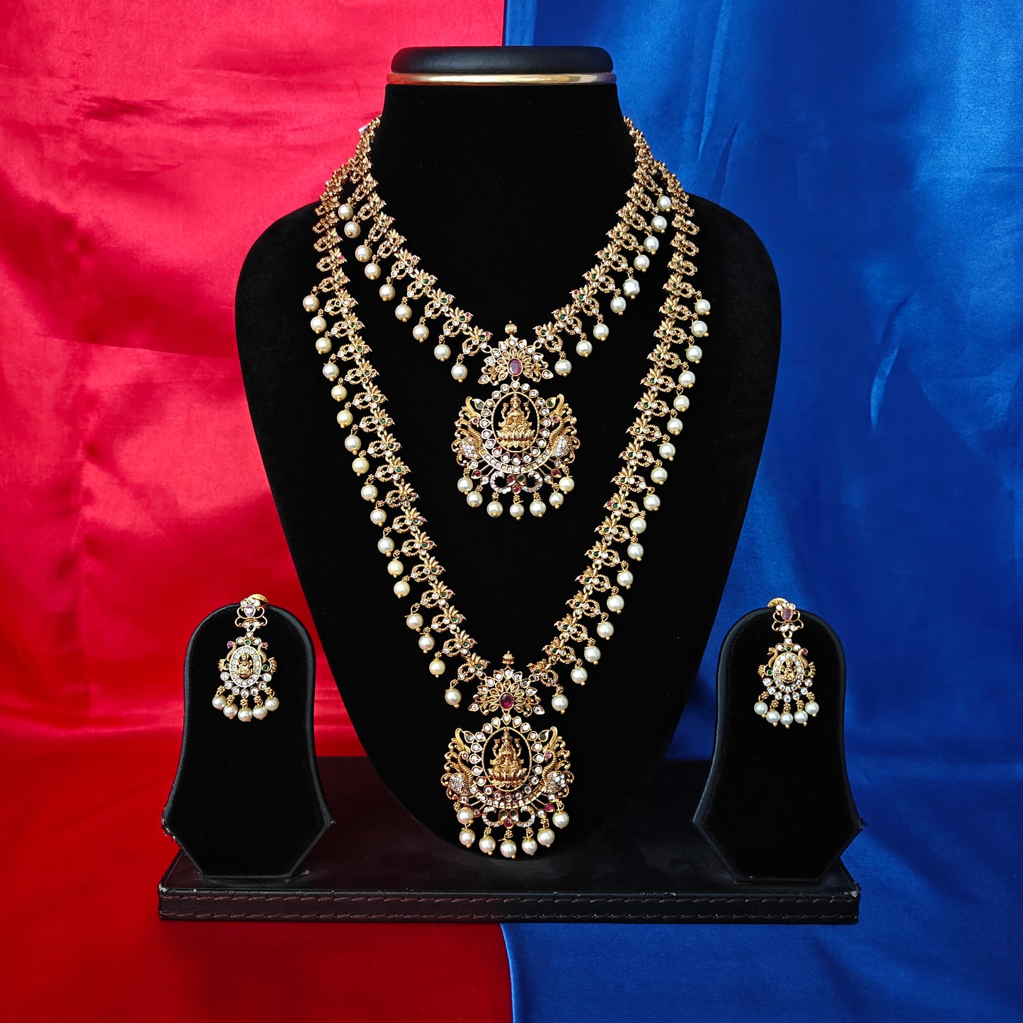 Beautiful Nakshi Combo Set With Laxmi Idol