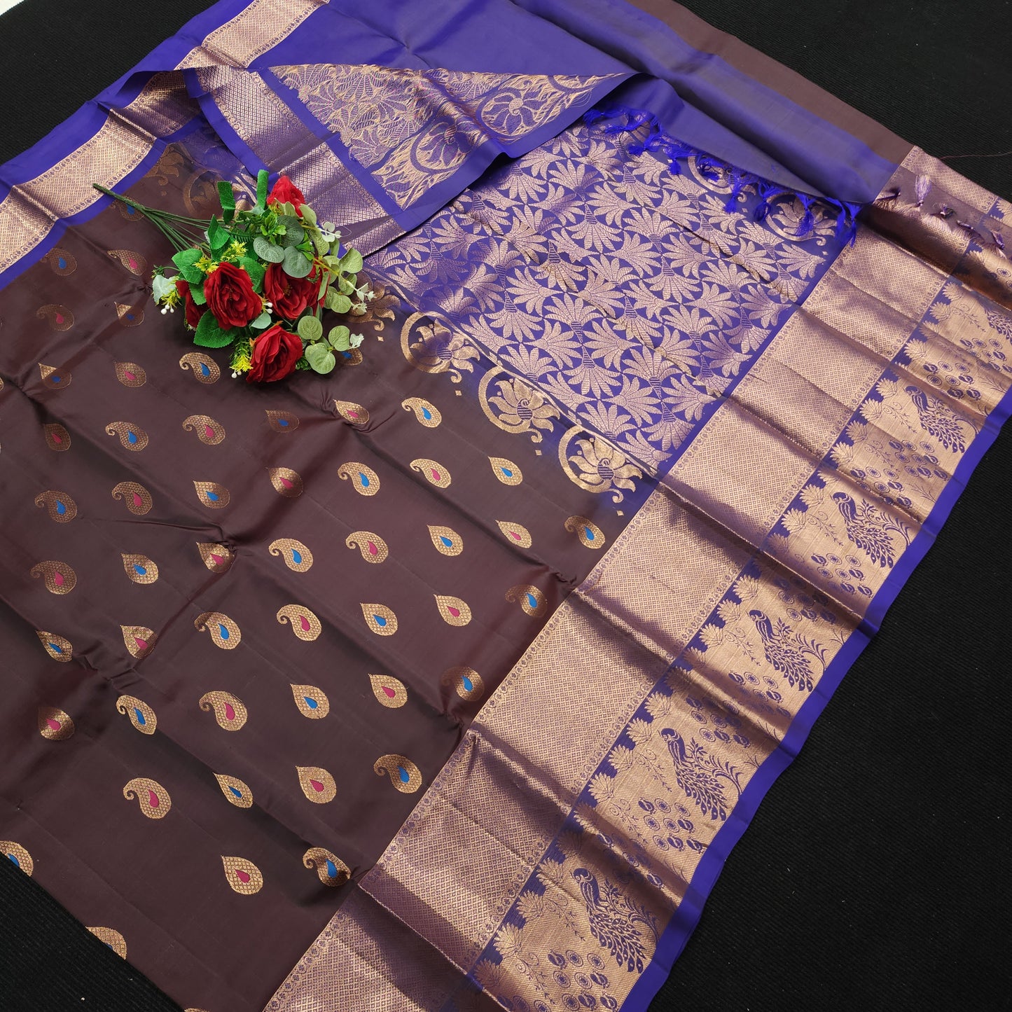 Kanchi Pattu Handloom Butta Light Weight Saree