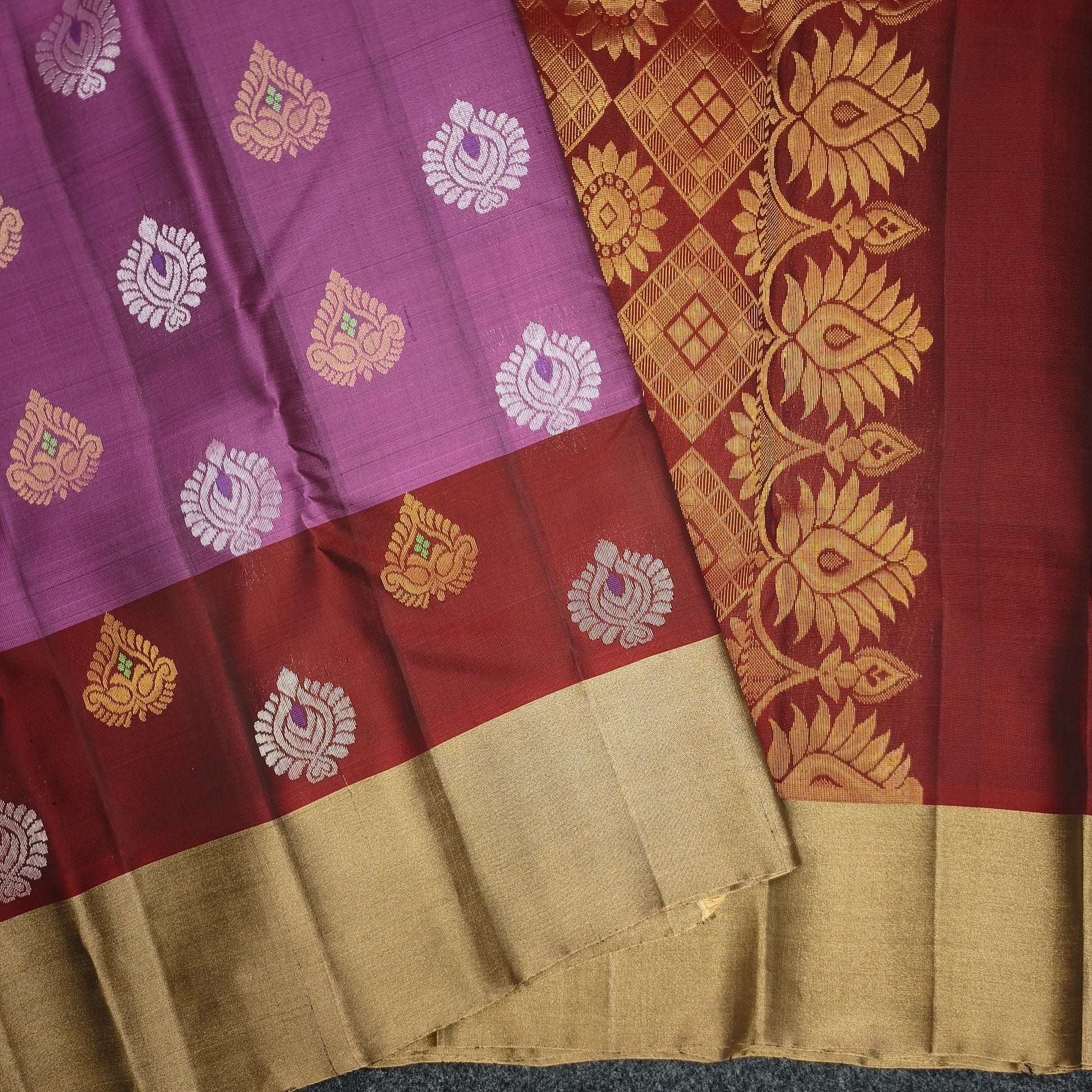 ✨Kanchi Pattu Bentex Border Butta Saree - Ambica Wedding Mall