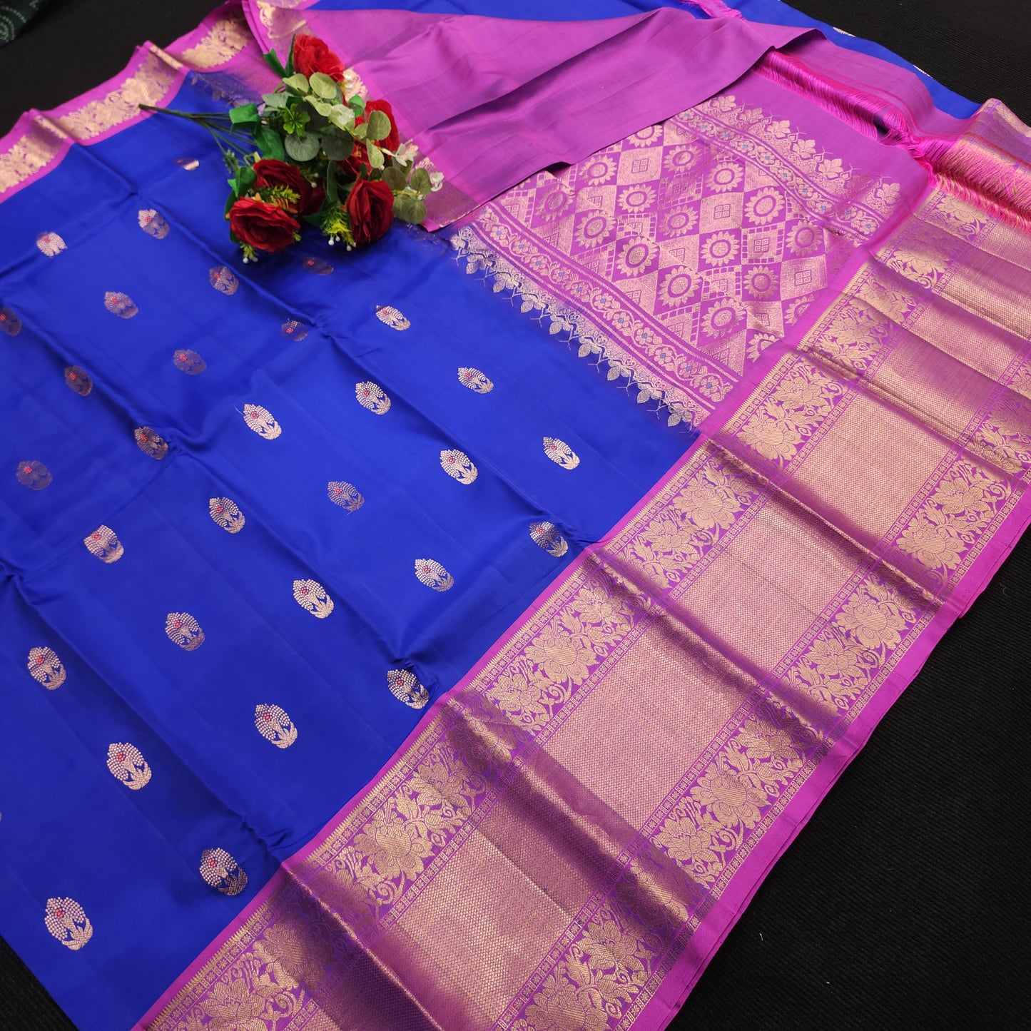Kanchi Pattu Handloom Butta Light Weight Saree