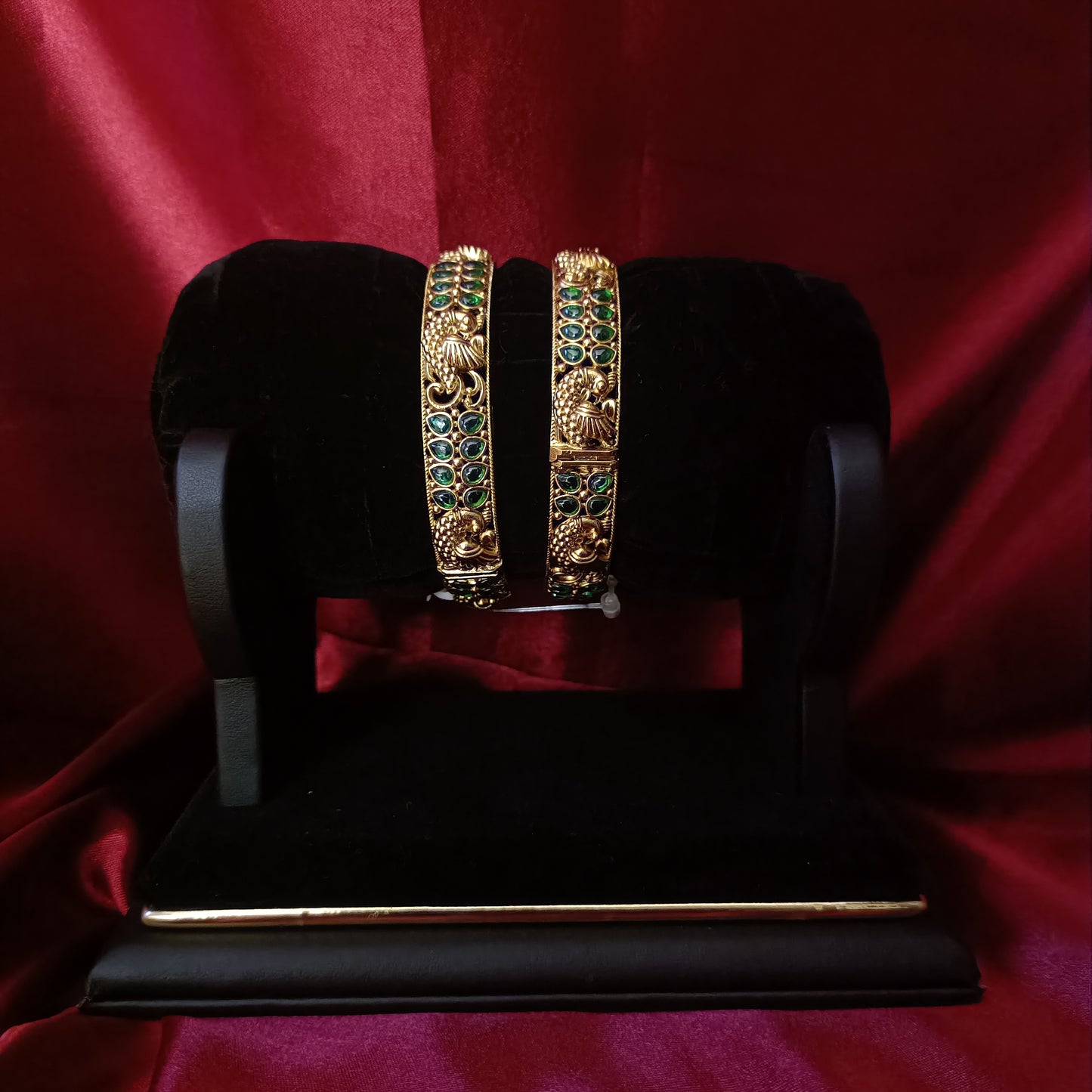 Beautiful Emrold Stone Antique Bangles - Ambica Wedding Mall
