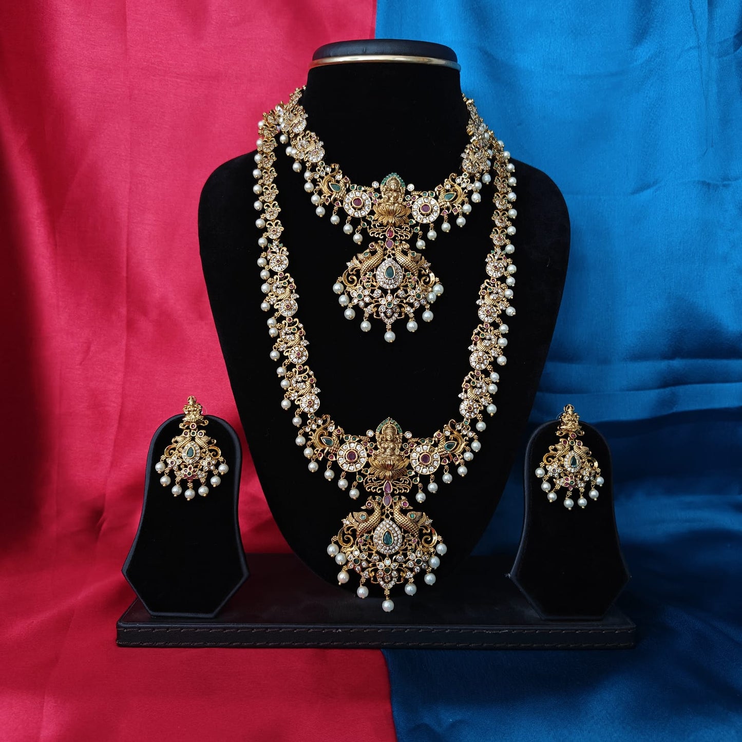 Beautiful Nakshi Combo Set With Laxmi Idol