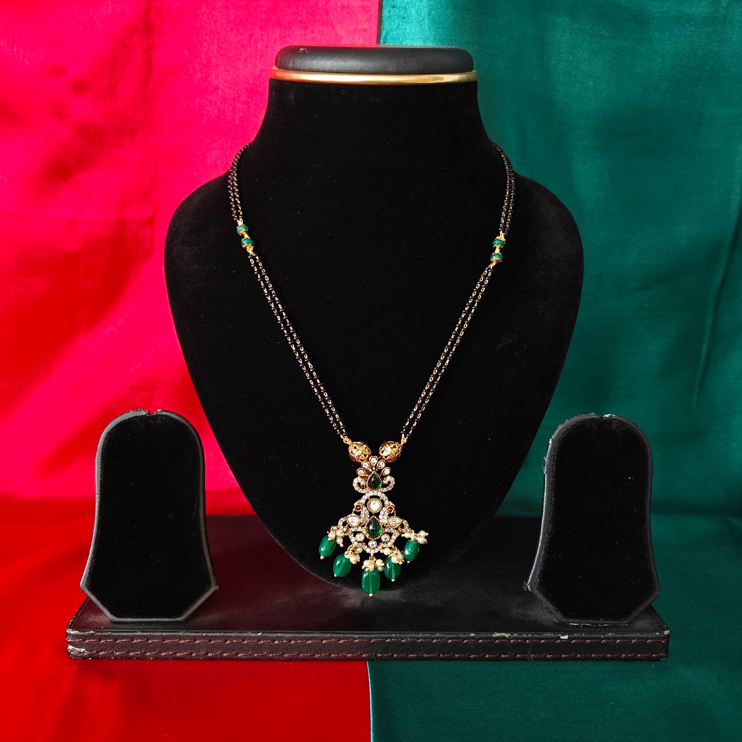 Beautiful Black Beads Short In Green Beads