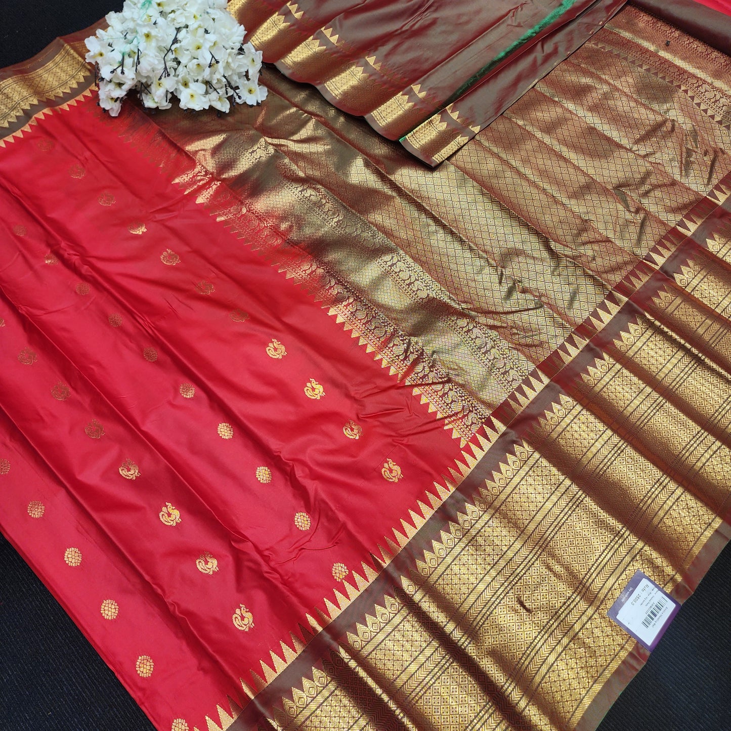 ✨️Gadwal Semi Pattu Sarees✨️