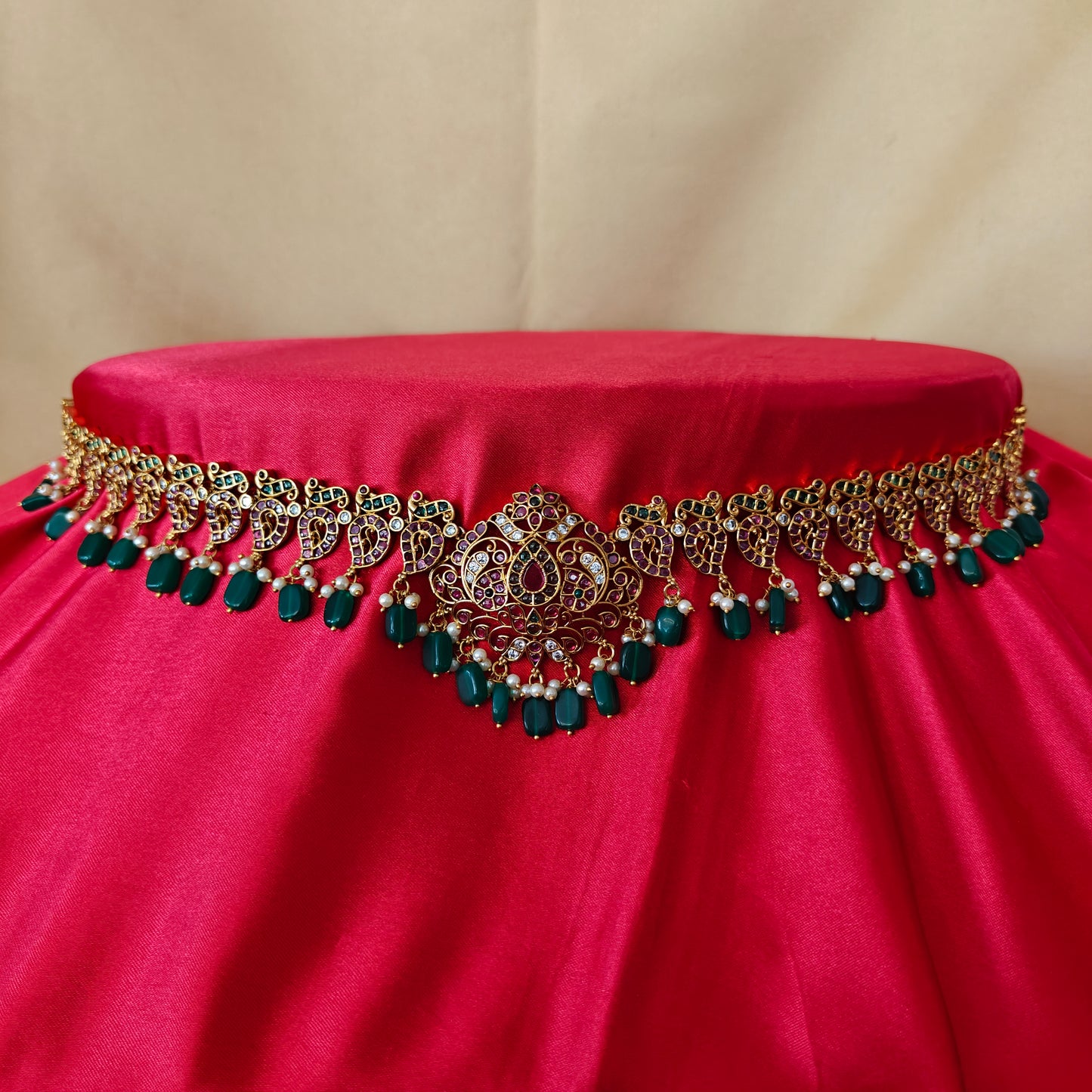 Beautiful Jadau Kundan Chain Type Vaddanam