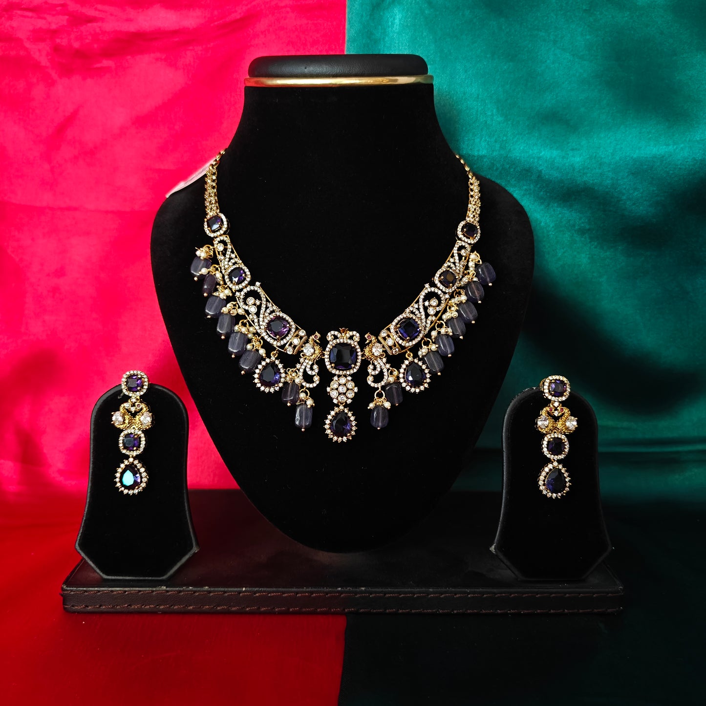 Elegant Victorian Kante Necklace In Purple Stone