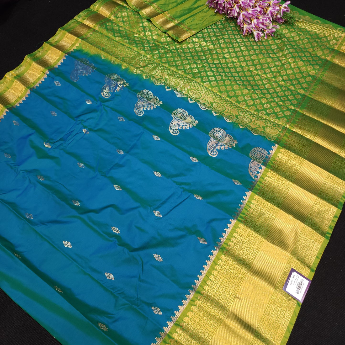 Gadwal semi Pattu Saree