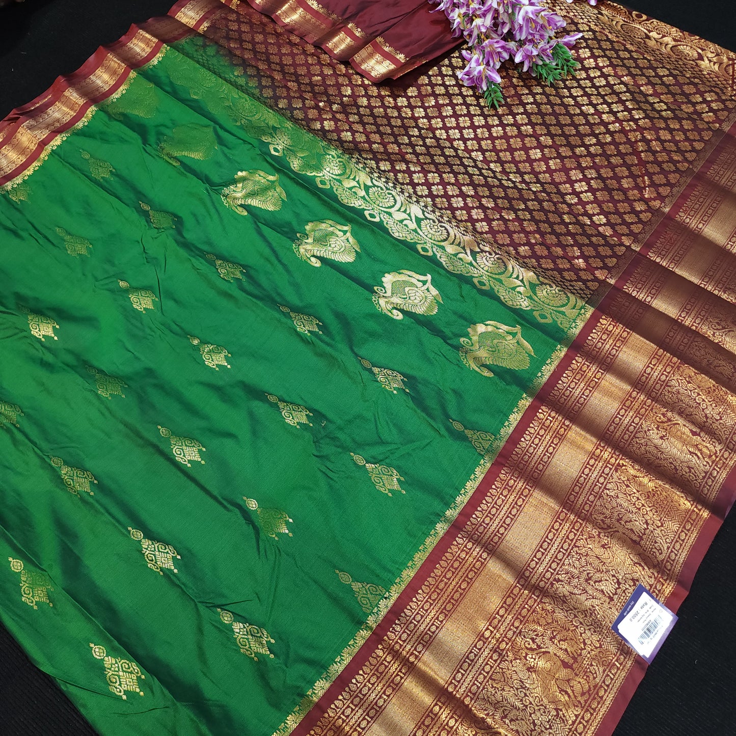 ✨️Gadwal Semi Pattu Sarees✨️