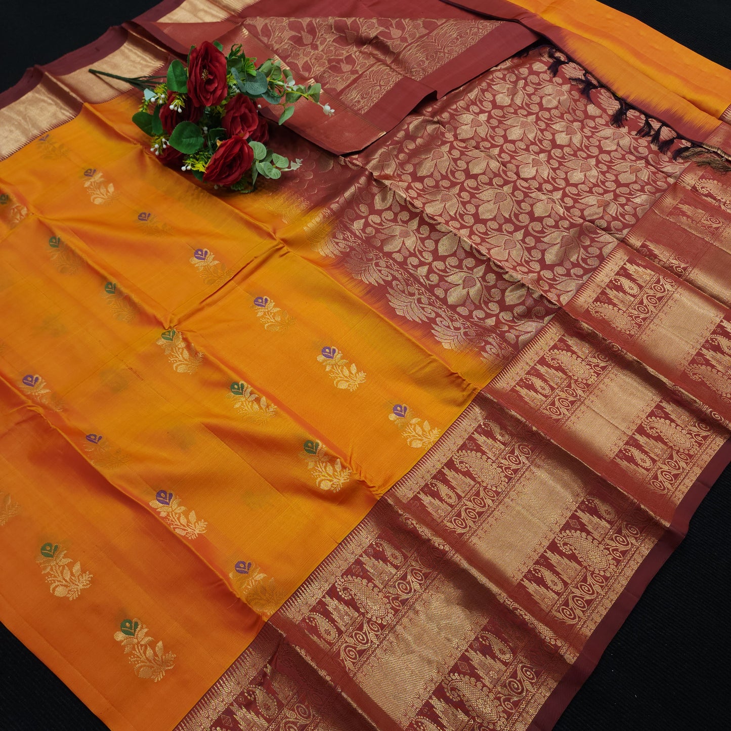 Kanchi Pattu Handloom Butta Light Weight Saree