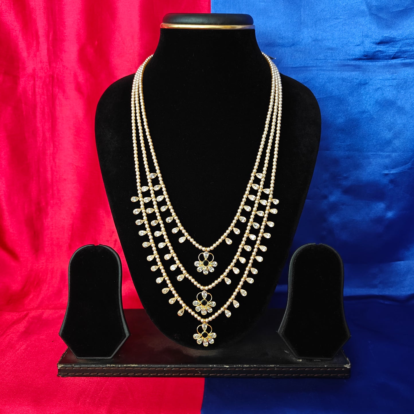 Beautiful Pearls Mala In Green Stone