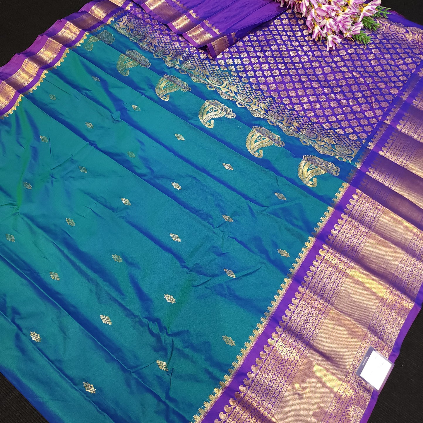 ✨️Gadwal Semi Pattu Sarees✨️