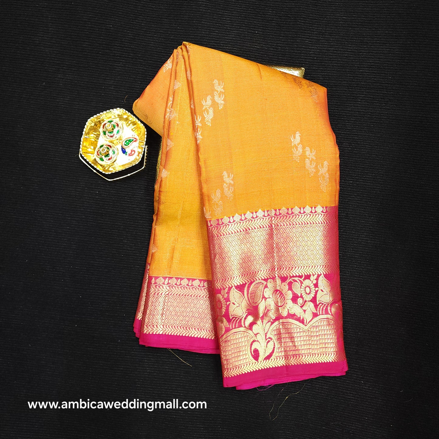 Kanchi Pattu Handloom Butta Saree