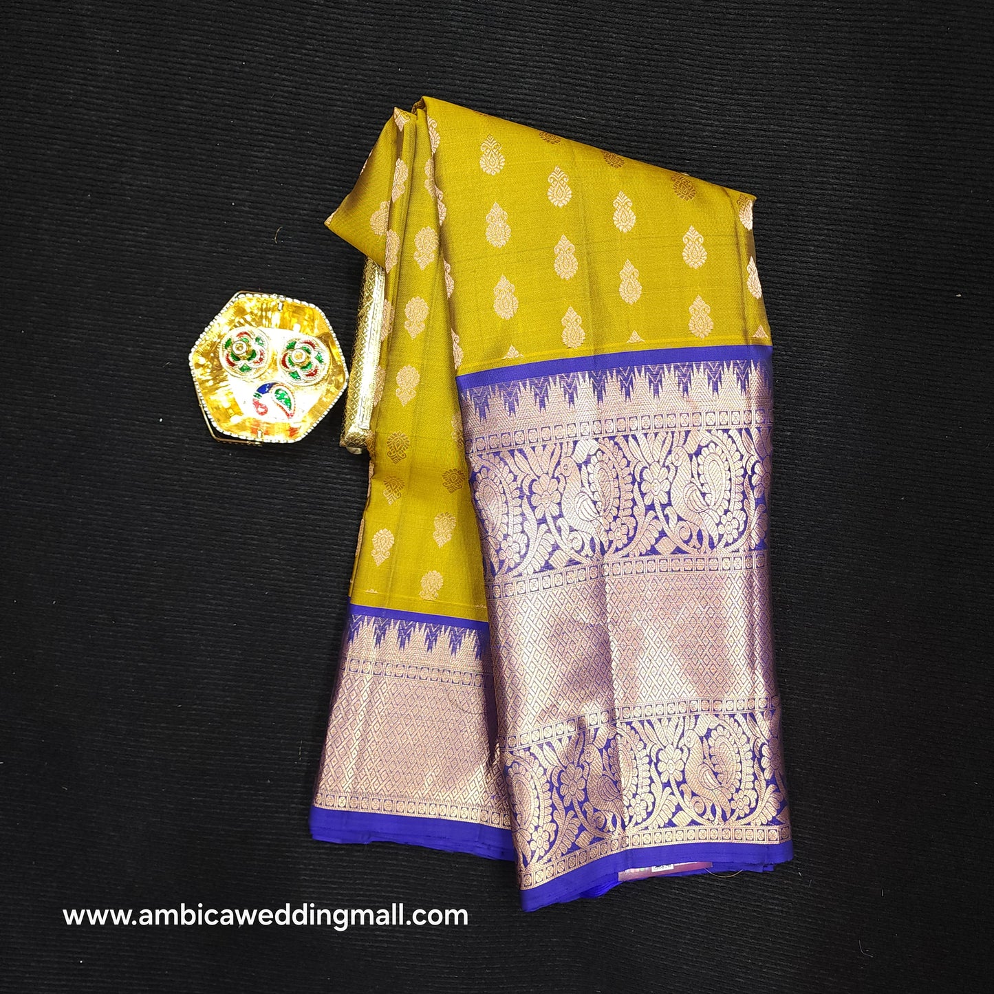 Kanchi Pattu Handloom Butta Saree