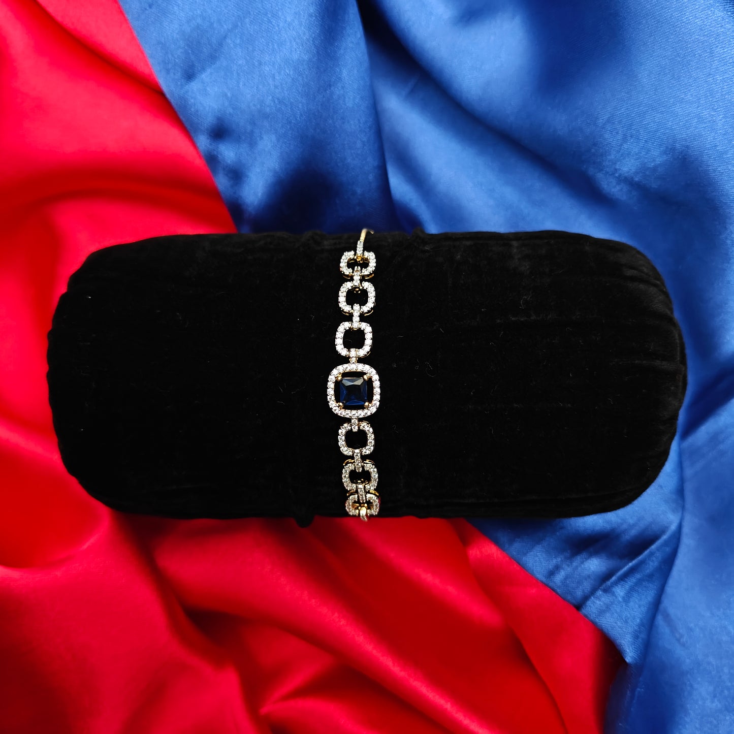 Beautiful GJ Chain Type Bracelet In Blue Stone