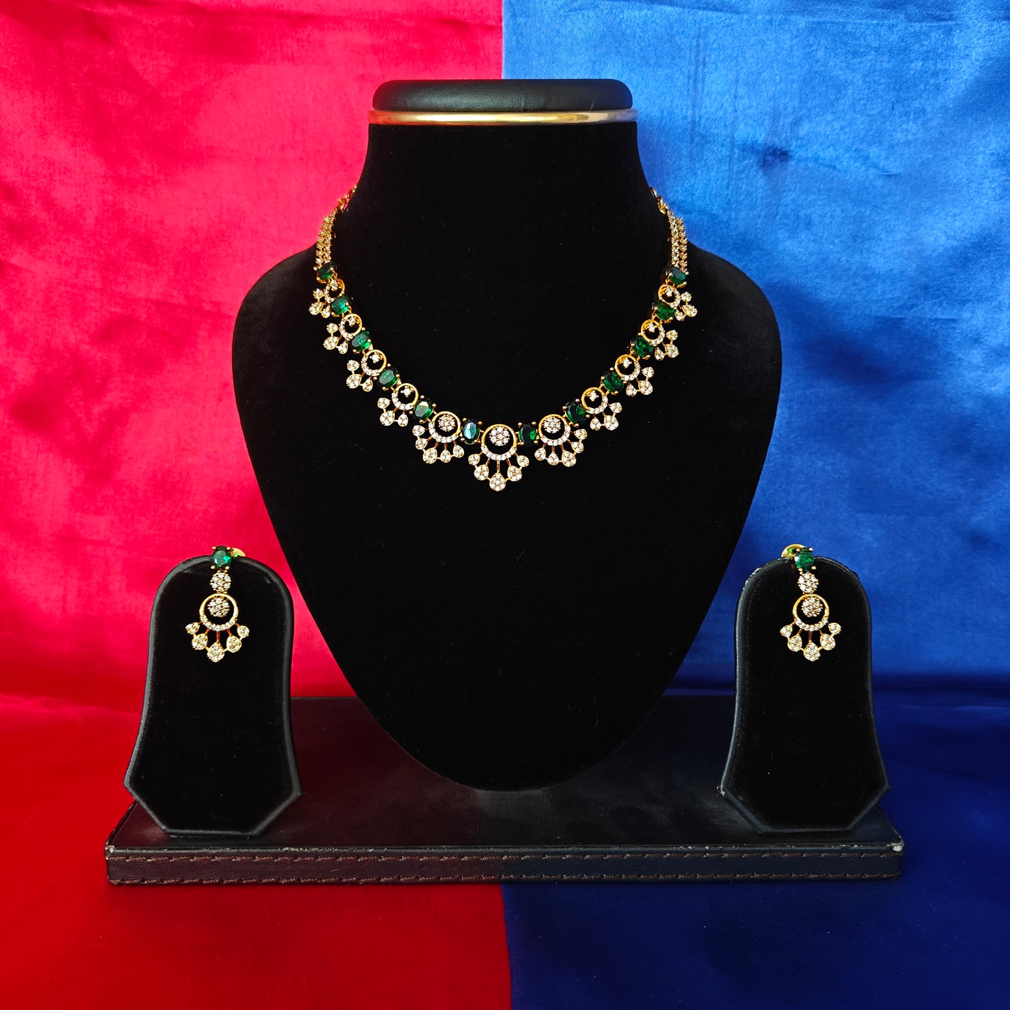 Beautiful Mini Haaram In Green Stone