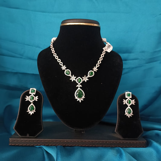 Simple Emrold Short Necklace - Ambica Wedding Mall