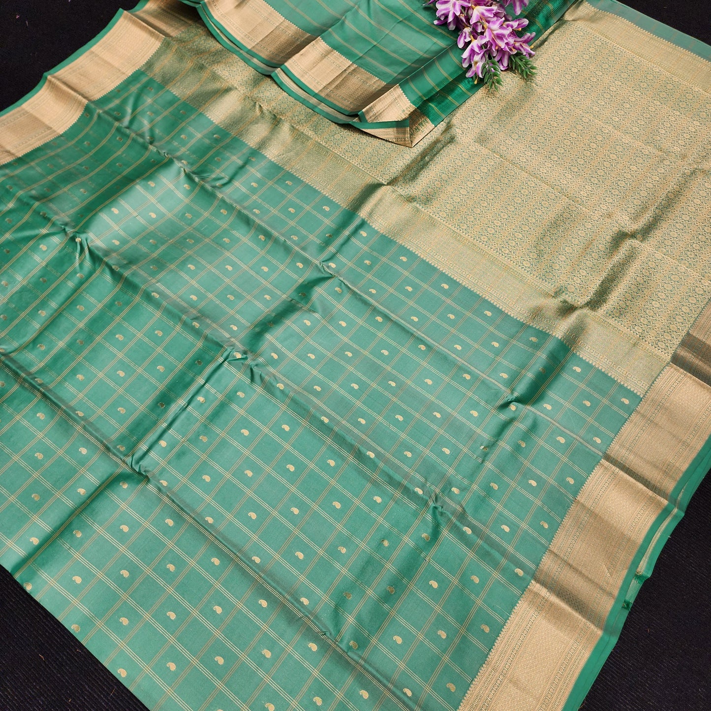 Vintage Handloom Light Weight Kanchi Butta Sarees