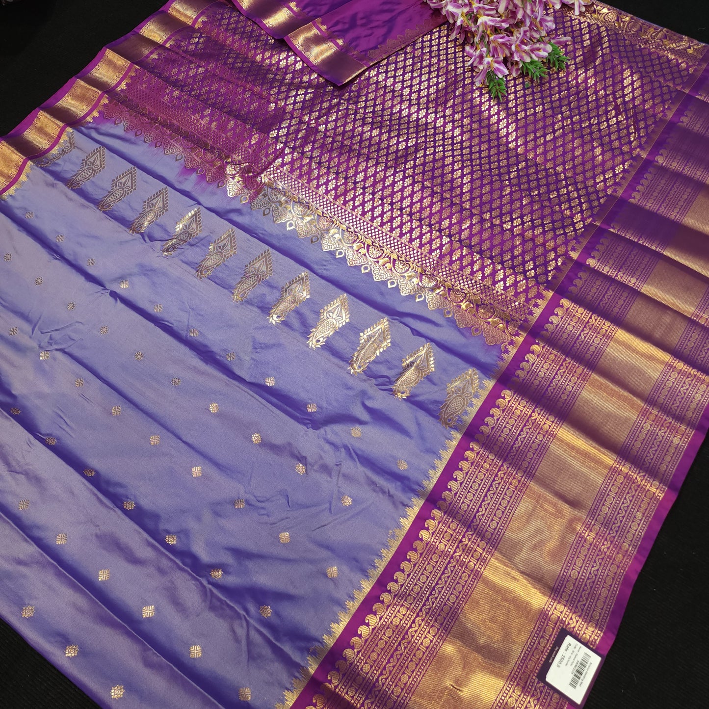 Gadwal semi Pattu Saree