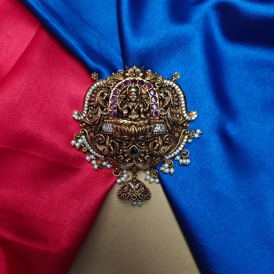 Beautiful Nakshi Pendant With Laxmi Idol
