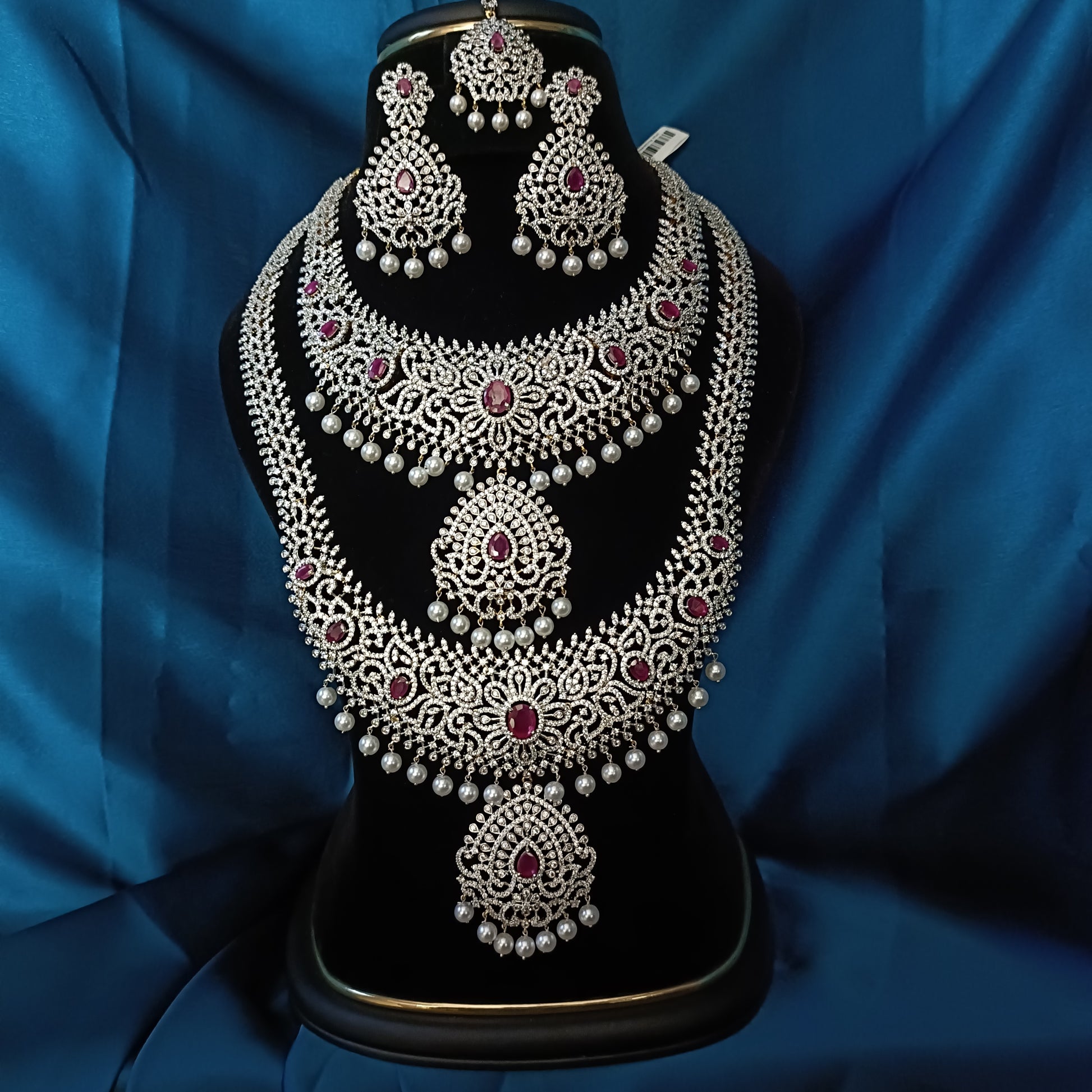 Beautiful Bridal Wear Jewellery - Ambica Wedding Mall