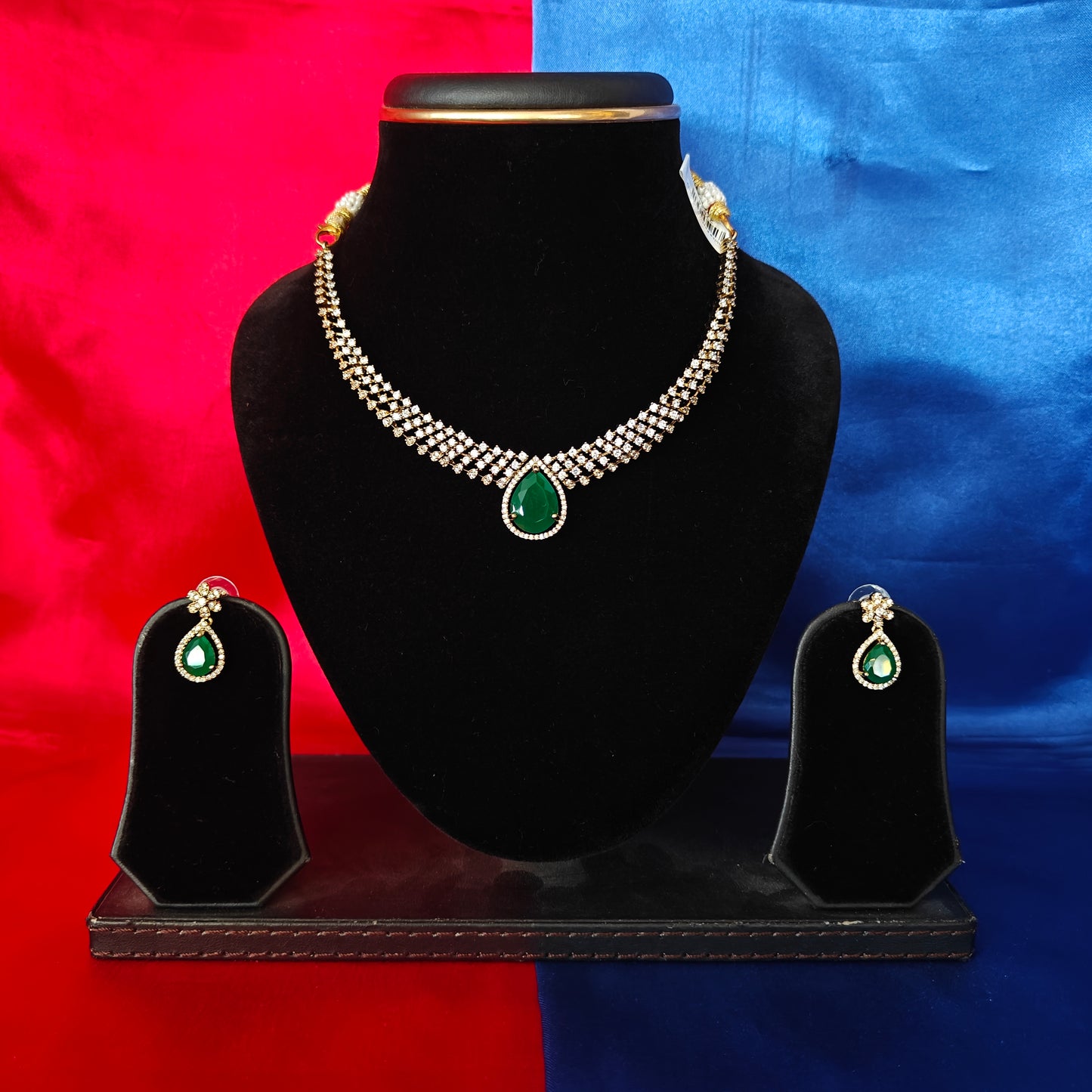 Beautiful Mini Haaram In Green Stone