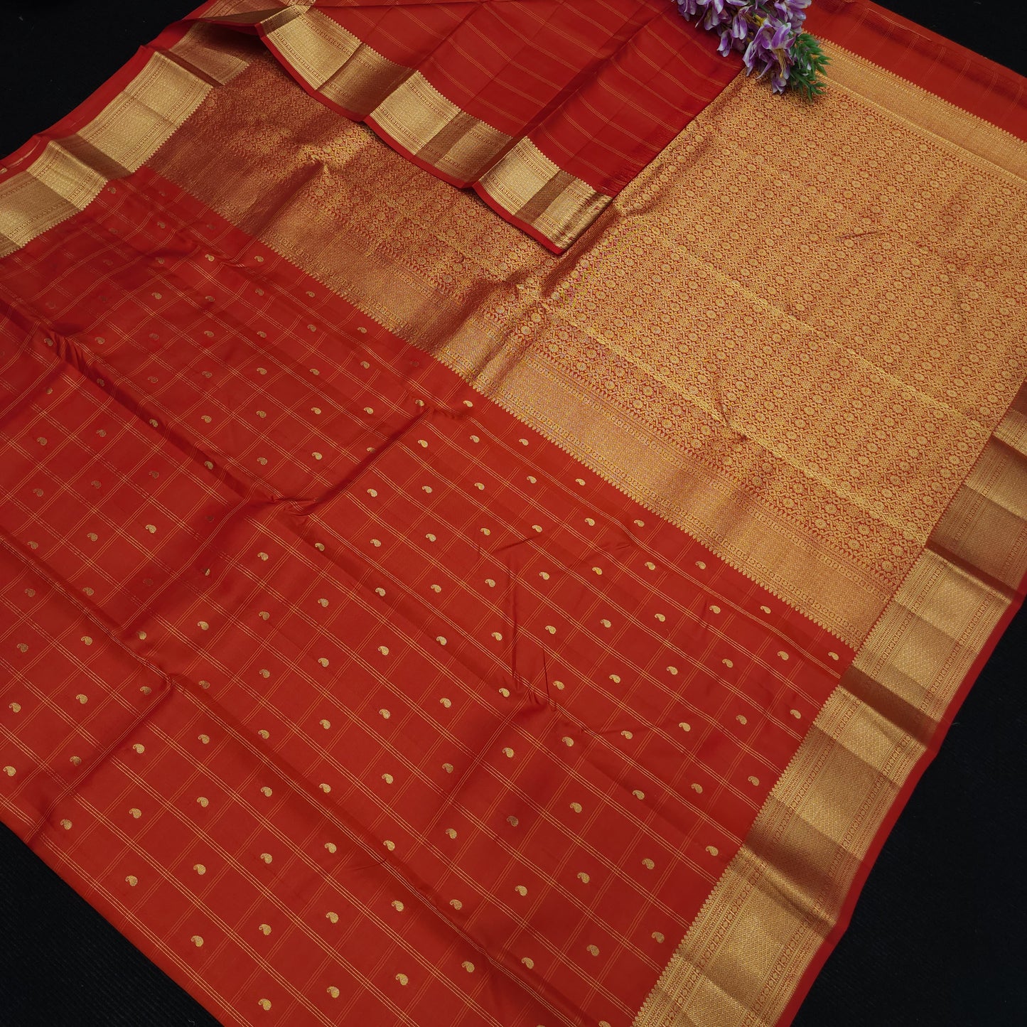 Vintage Handloom Light Weight Kanchi Butta Sarees