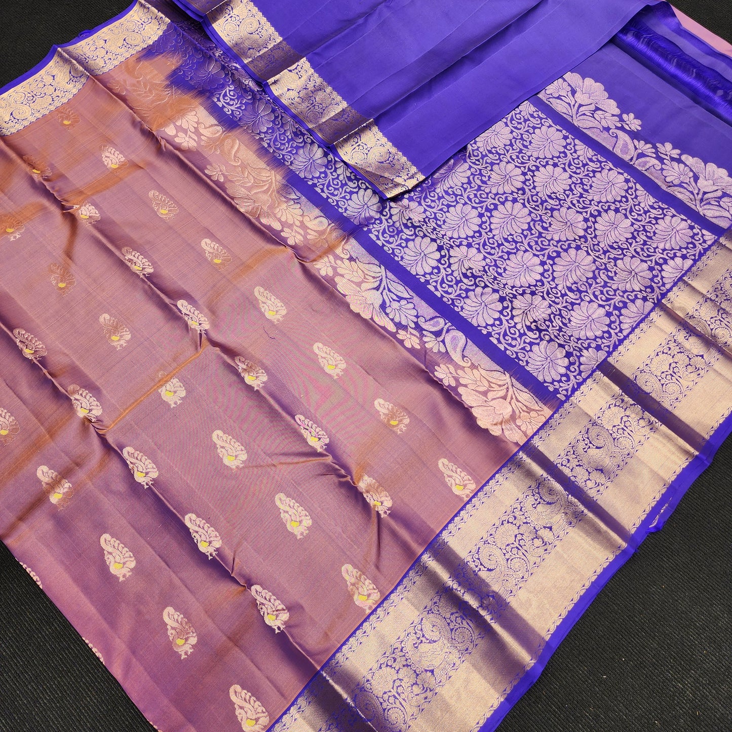 Kanchi Pattu Handloom Butta sarees ✨️