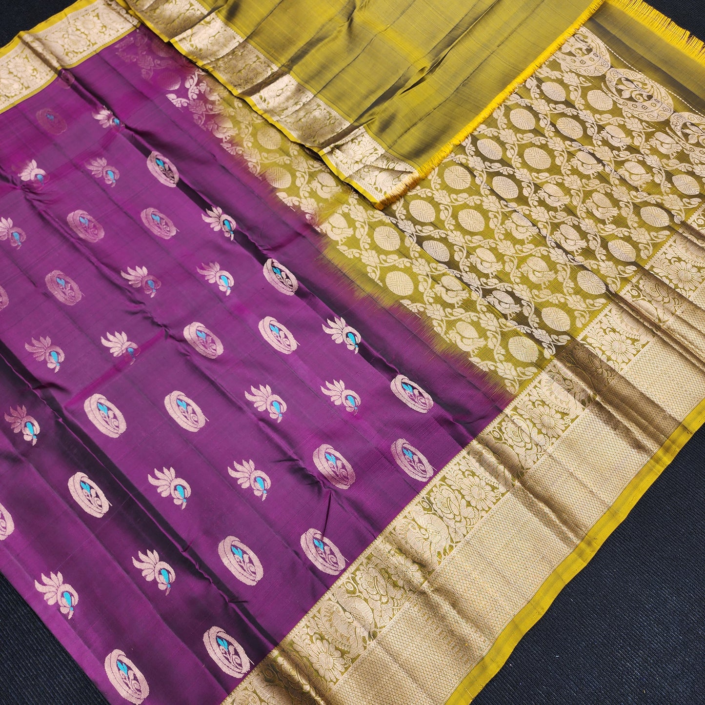 Kanchi Pattu Handloom Butta sarees ✨️