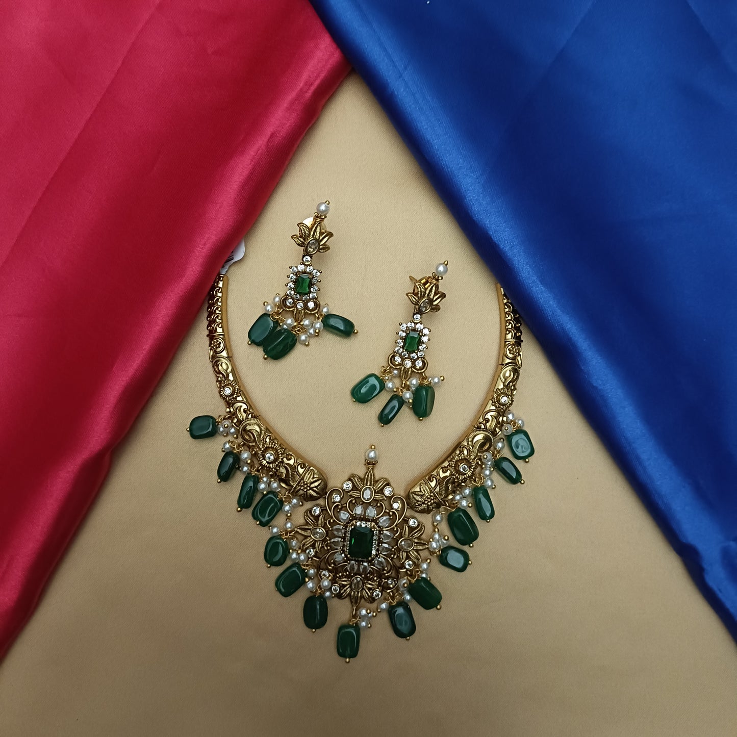 Elegant Victorian Kante Necklace