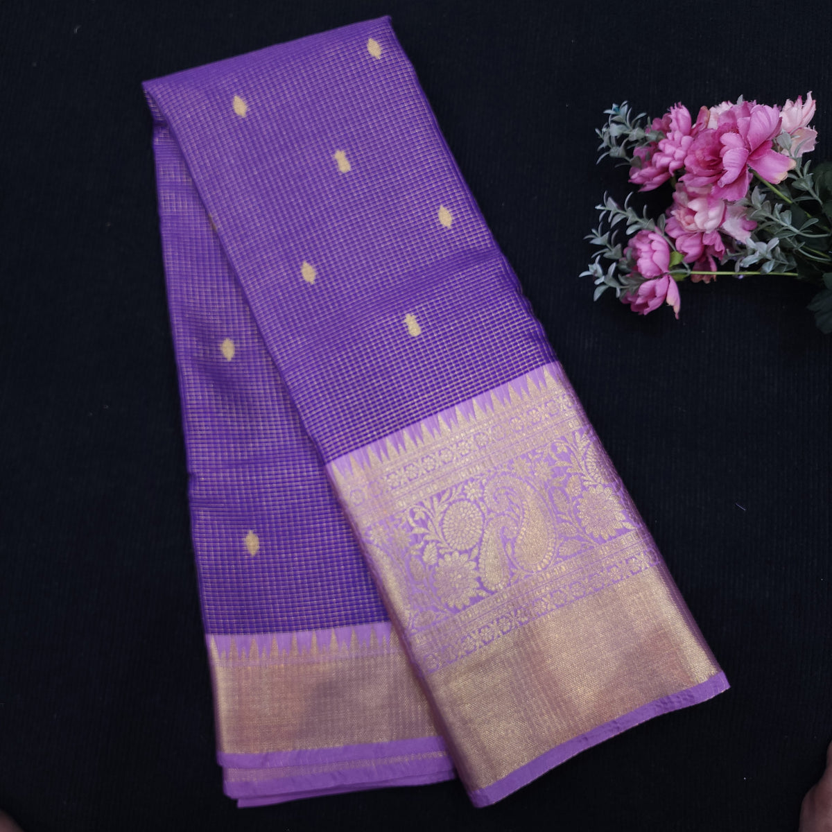 Trending Banaras Vintage saree