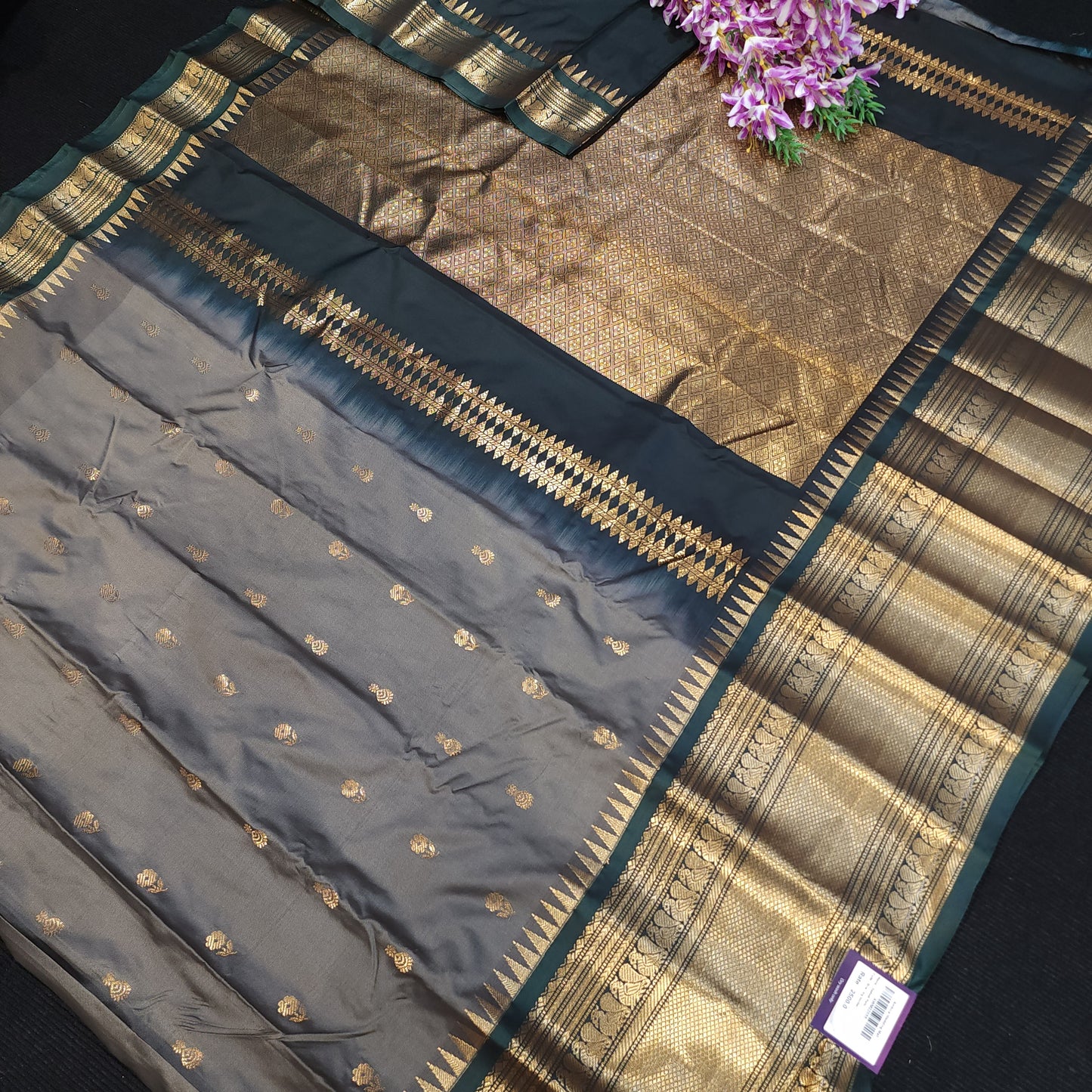 ✨️Gadwal Semi Pattu Sarees✨️