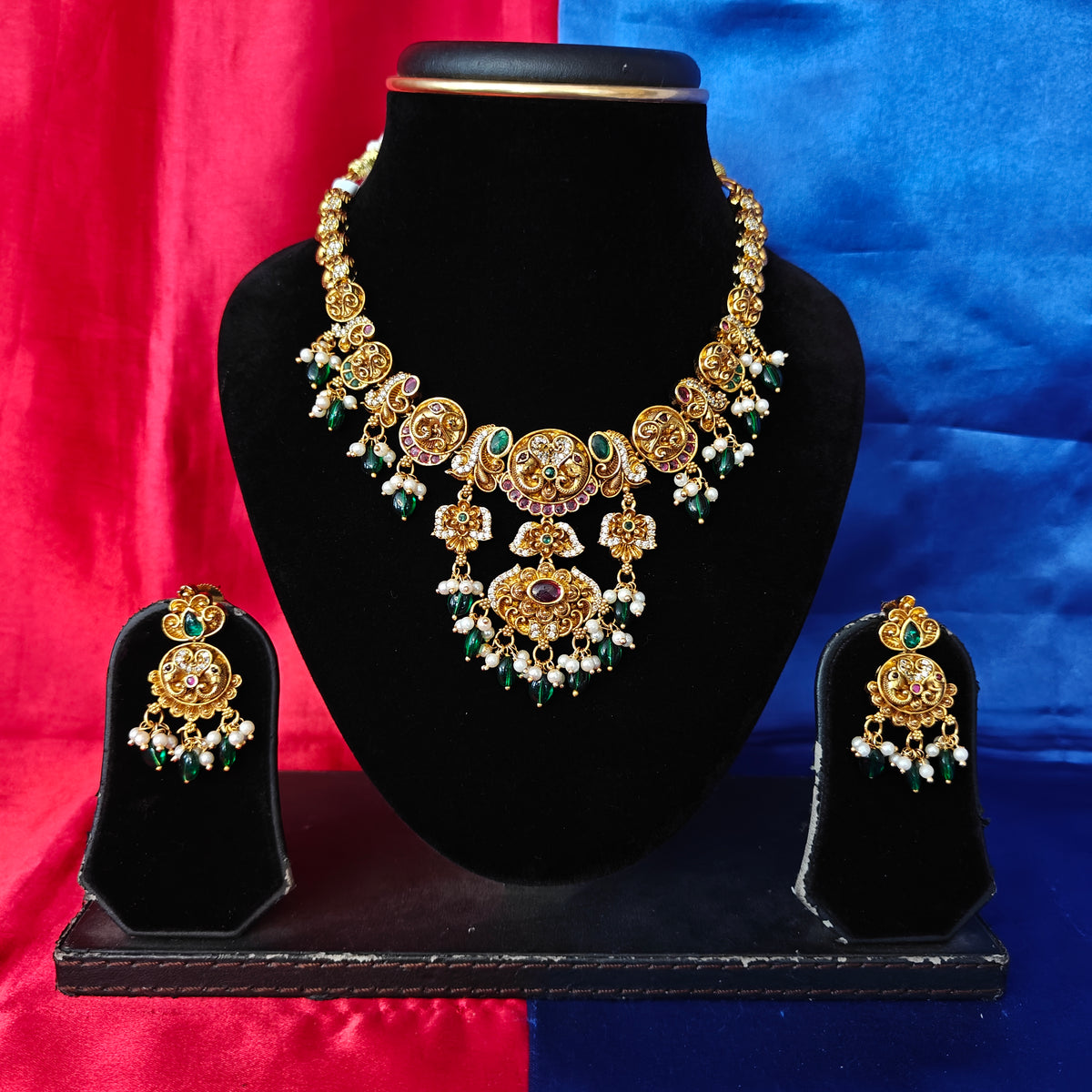 Beautiful Nakshi Short Necklace