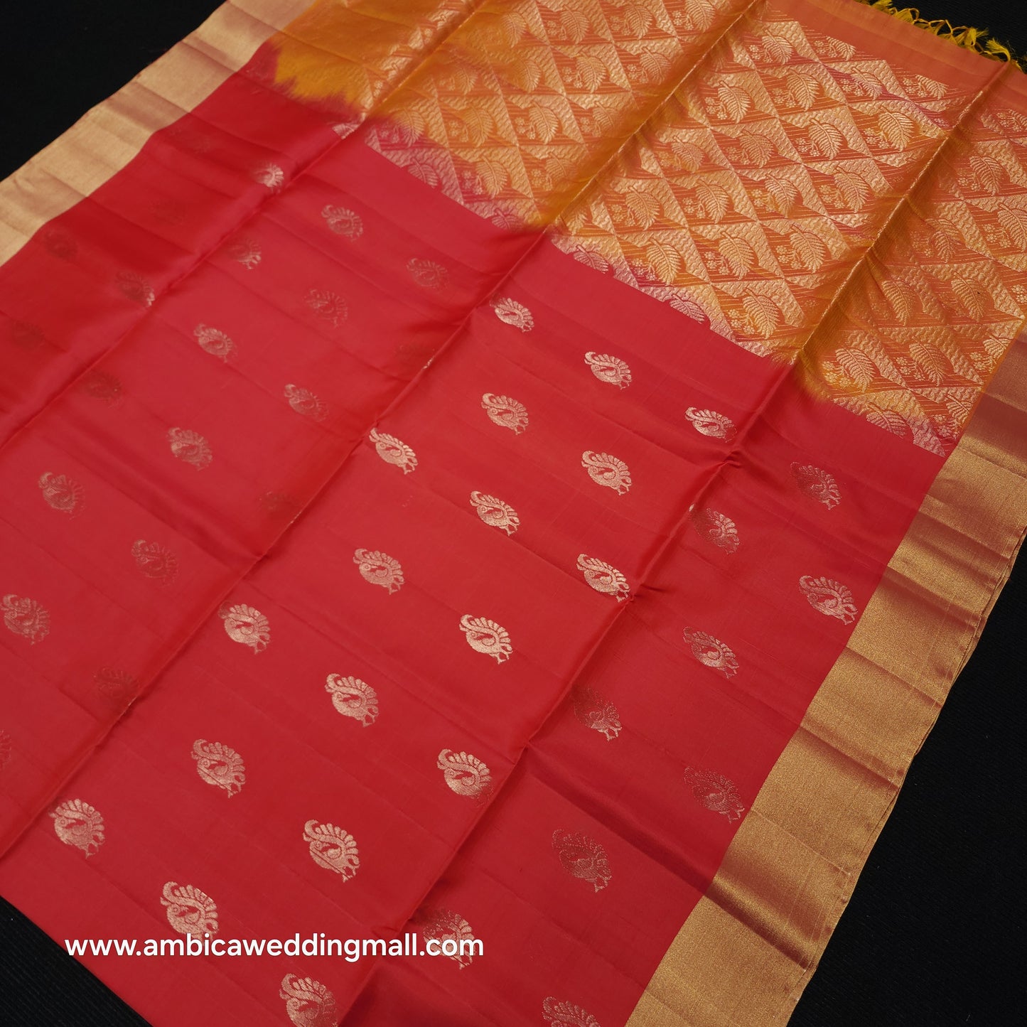 Kanchi Pattu Handloom Butta Saree