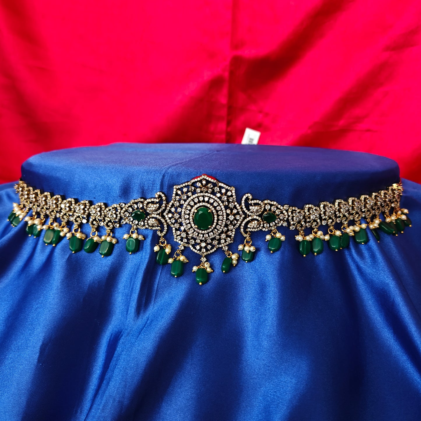 Beautiful Victorian Chain Type Vaddanam In Green Beads