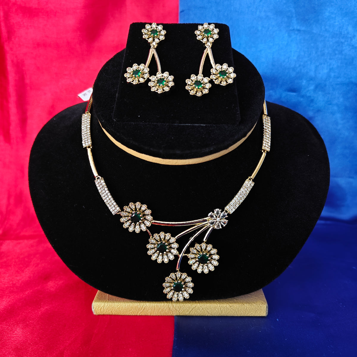 Beautiful Mini Haaram In Green Stone