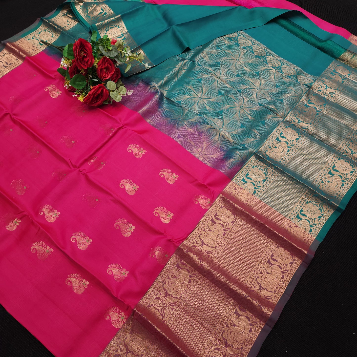 Kanchi Pattu Handloom Butta Light Weight Saree