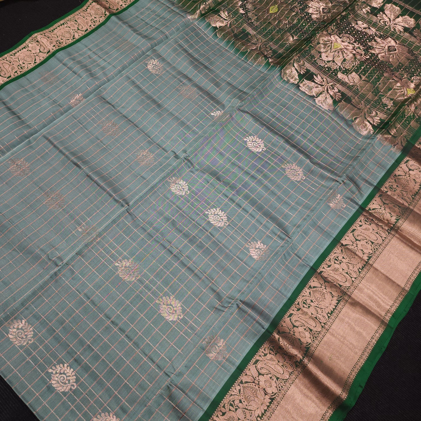 Kanchi Pattu Handloom Butta sarees ✨️