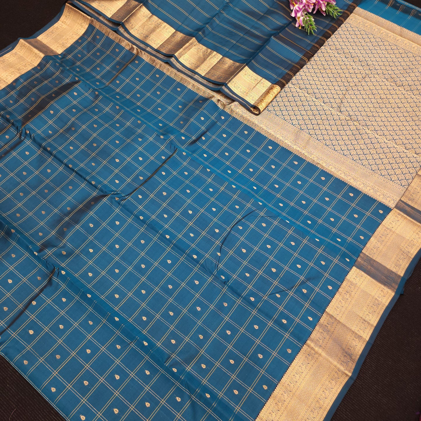 Vintage Handloom Light Weight Kanchi Butta Sarees