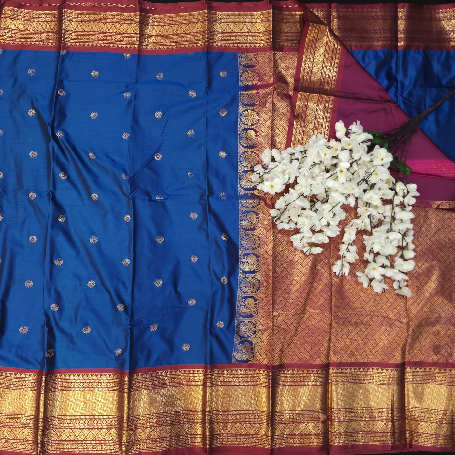 Venkatagiri Pattu mix Butta saree