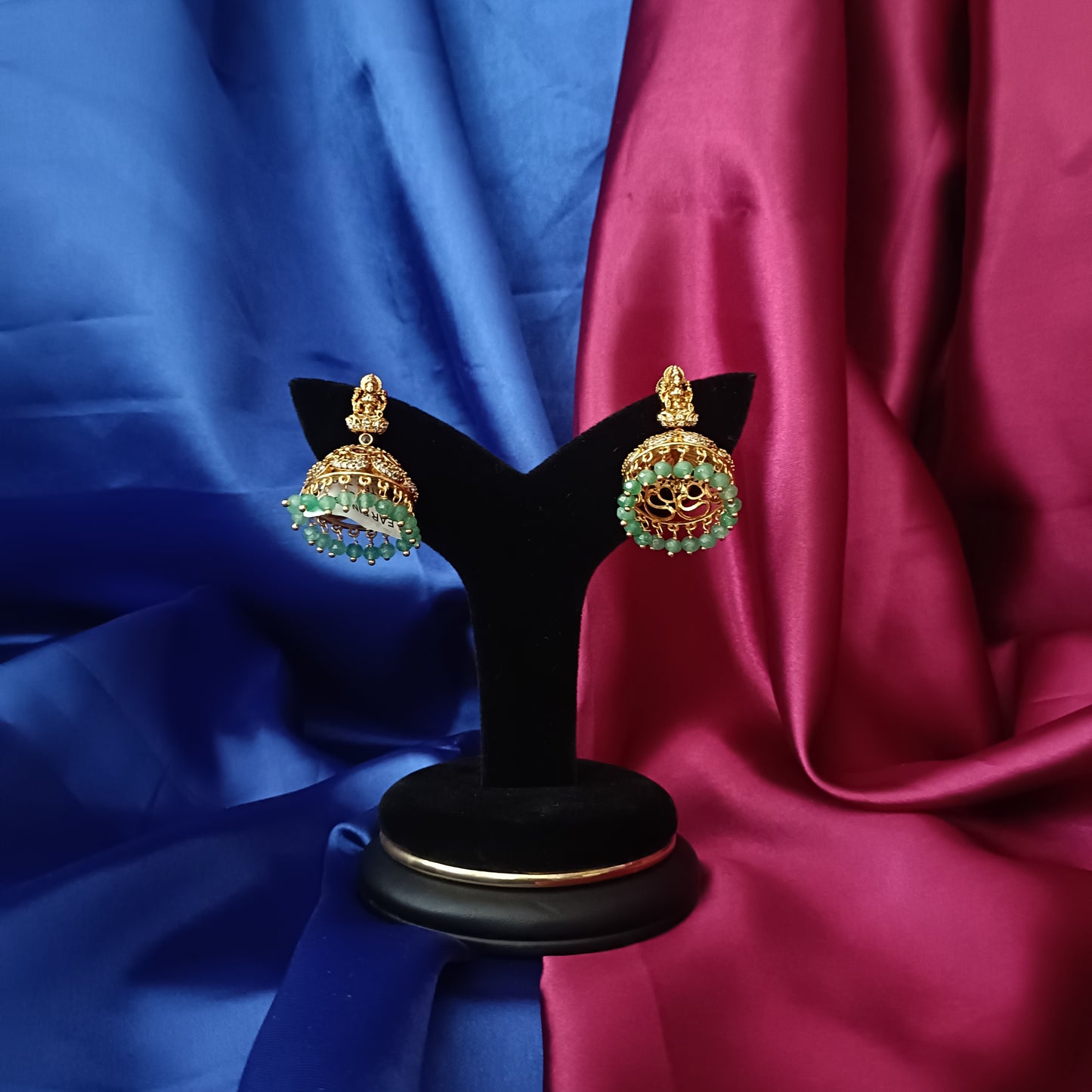 Beautiful Laxmi Idol Jhumka