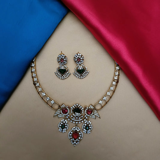 Elegant Victorian Kante Necklace