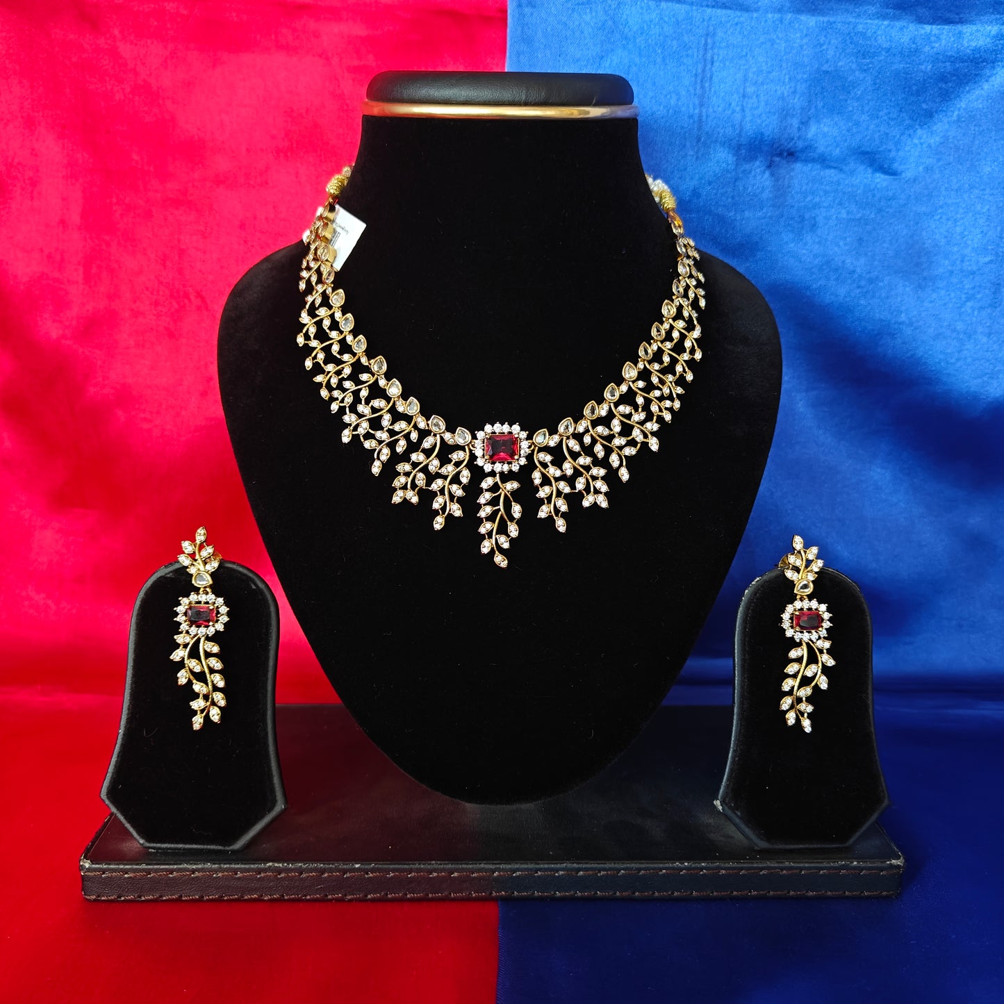 Beautiful Mini Haaram In Maroon Stone