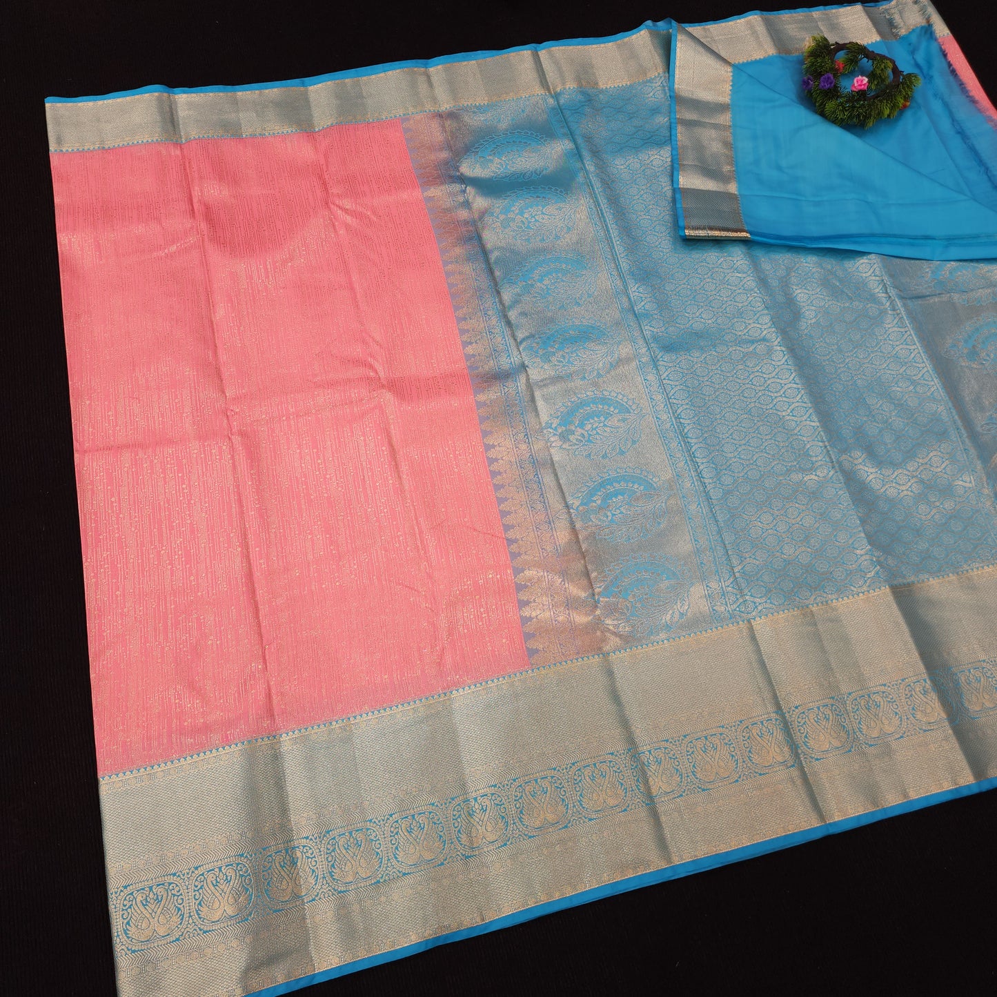 Resham Mix Kanchi Pattu checks Sarees