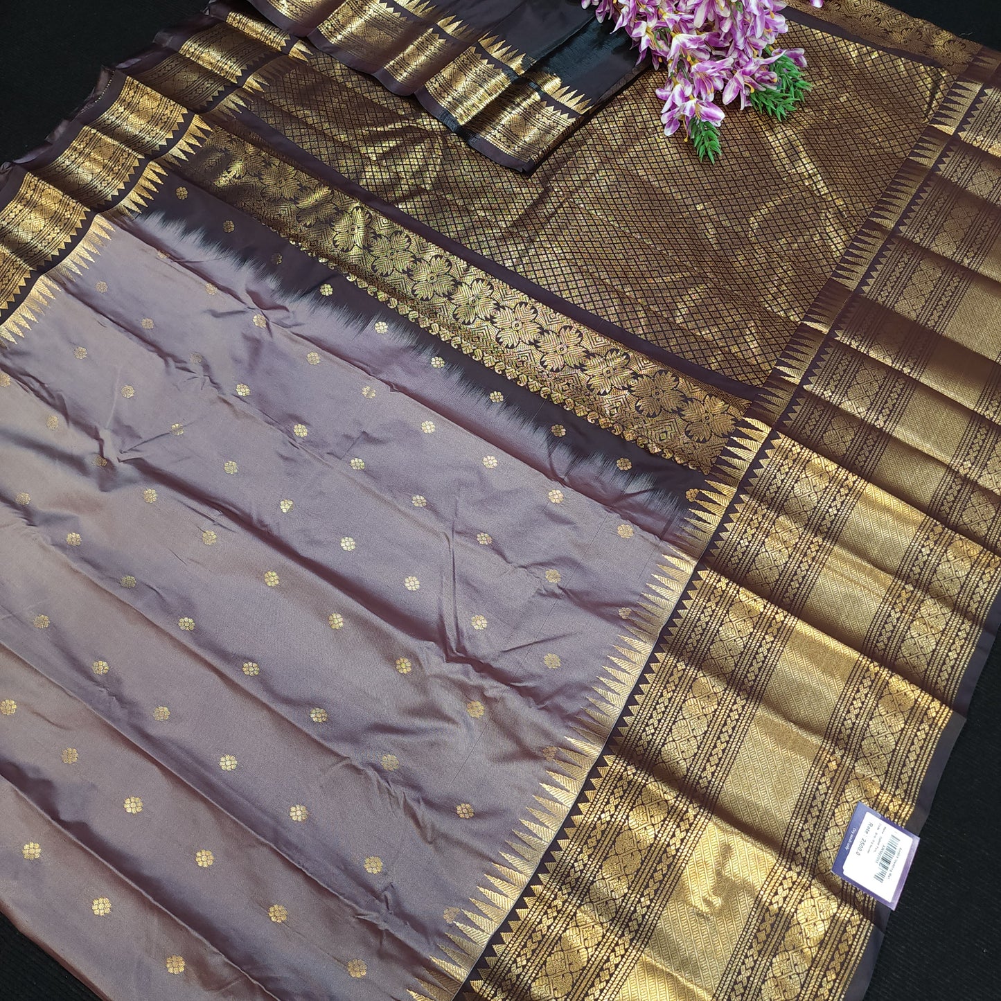 ✨️Gadwal Semi Pattu Sarees✨️