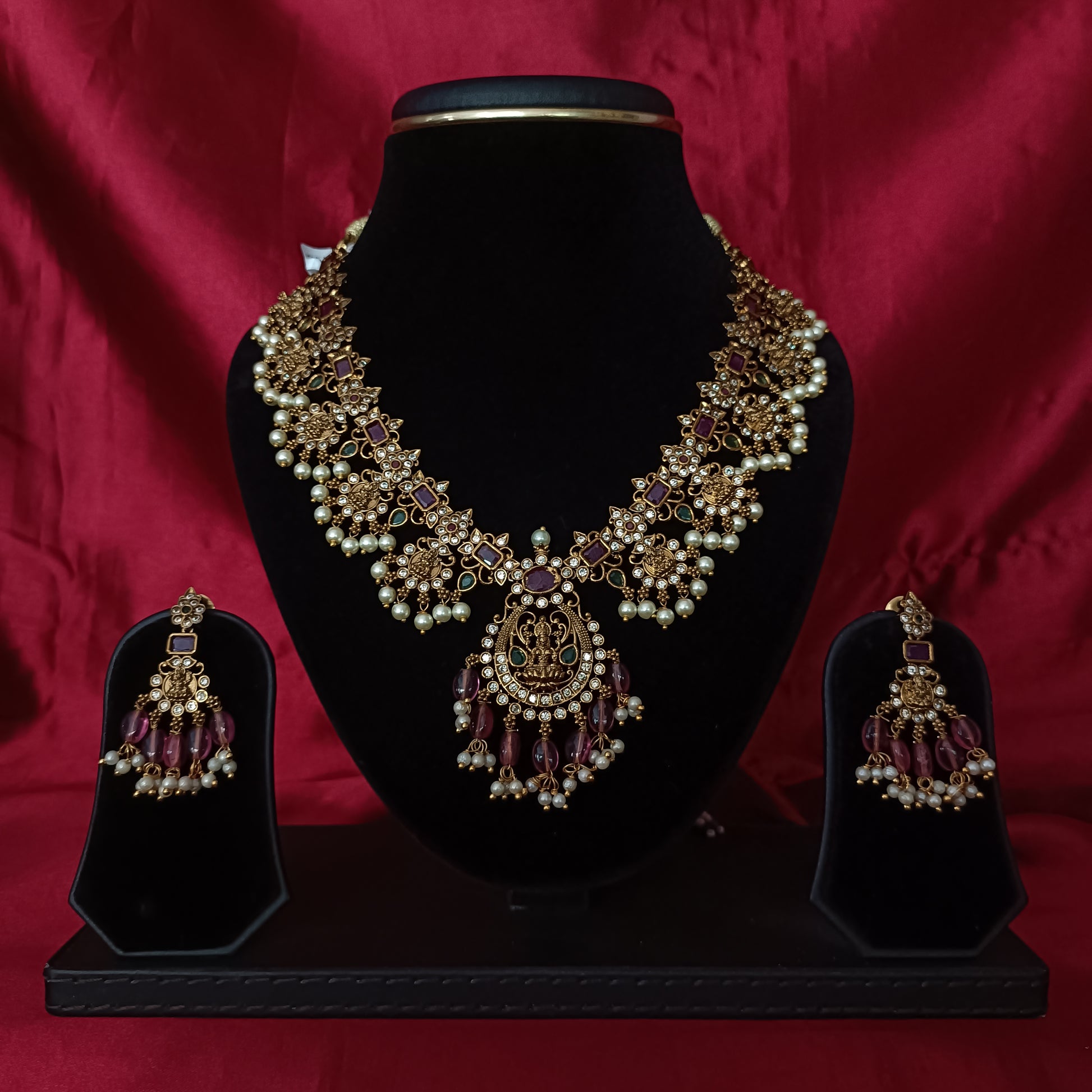 Beautiful Buttapusalu Short Necklace - Ambica Wedding Mall