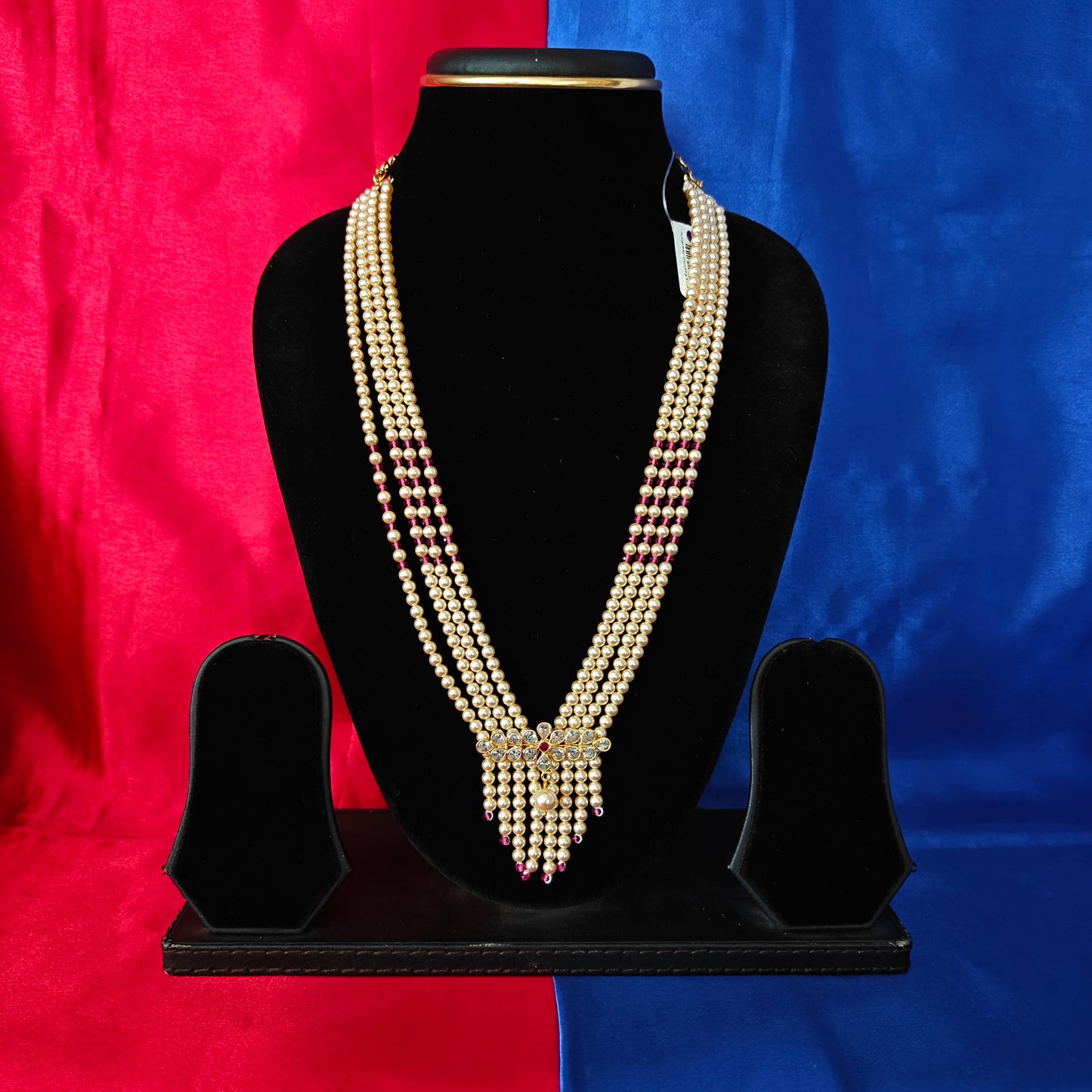 Beautiful Pearls Mala With Ruby Colour Crystal