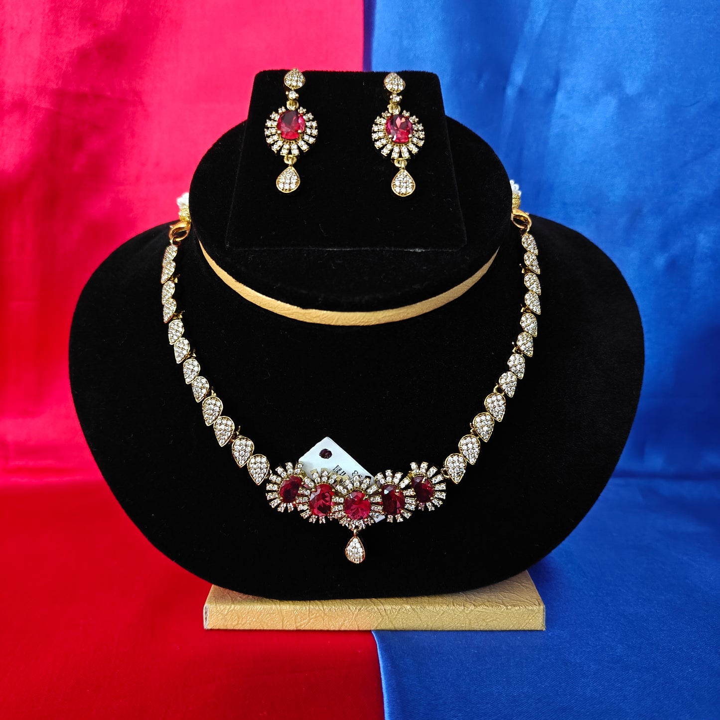 Beautiful Mini Haaram In Red Stone