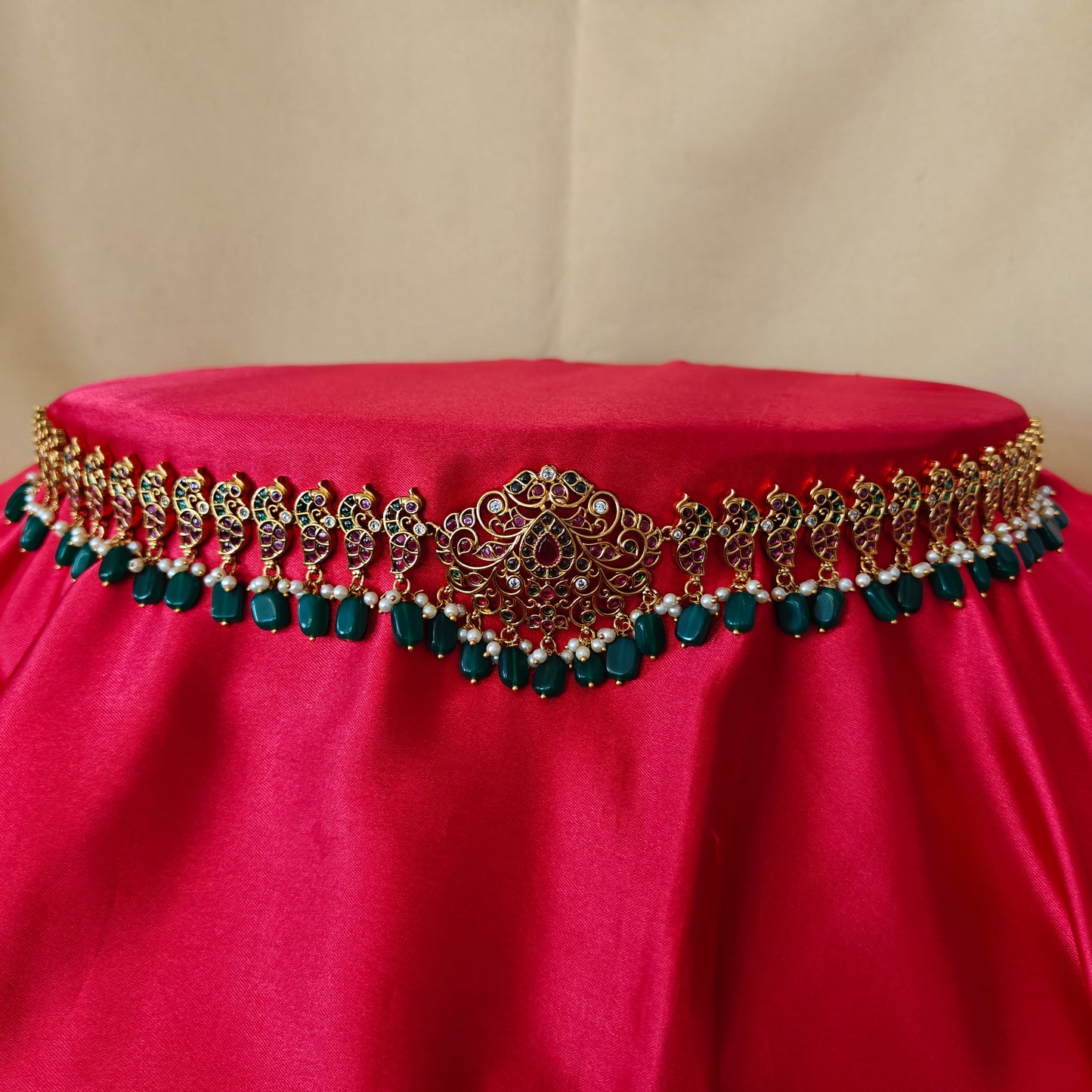 Beautiful Jadau Kundan Chain Type Vaddanam